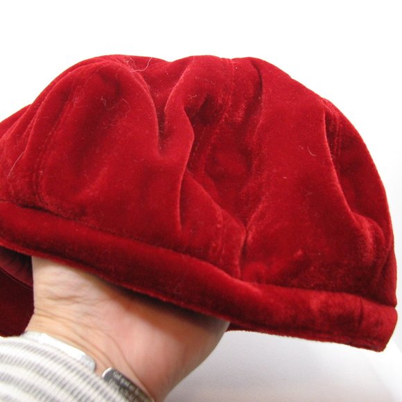 Hat - Picture 3 of 5